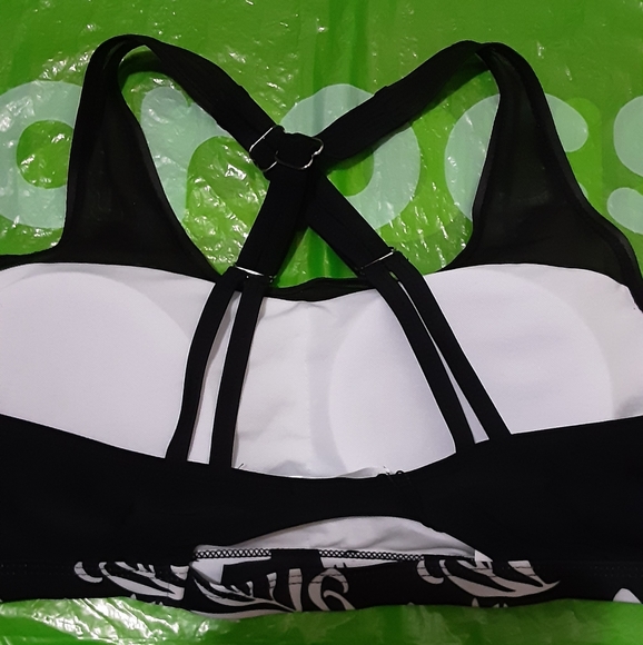 Wenly Zeng Womens Sporty Floral Print Two Piece Swimsuits with Mesh X Back Tops - Picture 12 of 16